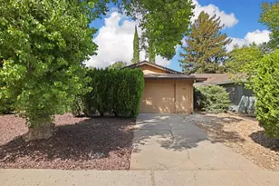 619 Hermosa Pl, Davis, CA 95616 - Photo 1