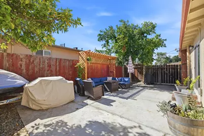 33846 14th, Union City, CA 94587 - Photo 35