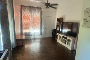 319 B St, Marysville, CA 95901 - Photo 5