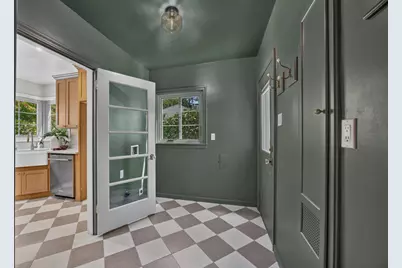 452 Blackwood Street, Sacramento, CA 95815 - Photo 31