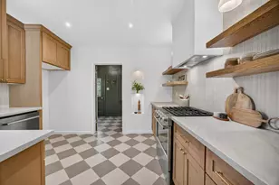 452 Blackwood St, Sacramento, CA 95815 - Photo 13