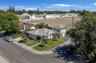 1619 55th St, Sacramento, CA 95819 - Photo 29