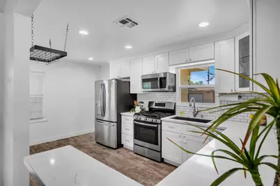 1619 55th Street, Sacramento, CA 95819 - Photo 9