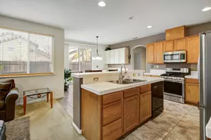 121 Alcantar Cir, Sacramento, CA 95834 - Photo 31