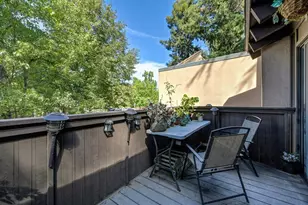 2200 Woodside Ln, Sacramento, CA 95825 - Photo 23