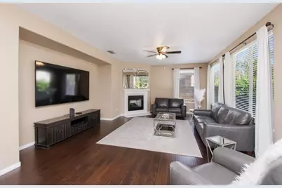 5809 Isaac Way, Elk Grove, CA 95757 - Photo 29