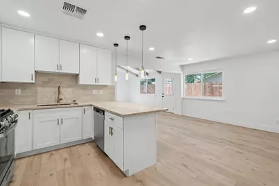 7000 Westchester Way, Citrus Heights, CA 95621 - Photo 9