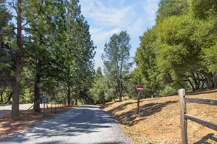 2120 Oak Leaf Ct, Placerville, CA 95667 - Photo 13