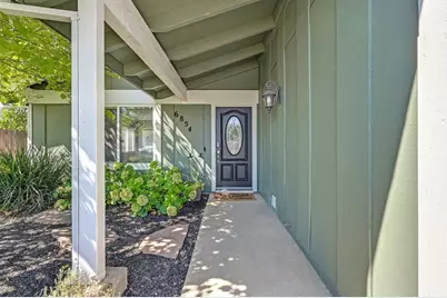 6854 Sugar Maple Way, Citrus Heights, CA 95610 - Photo 5