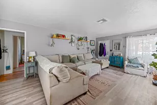 1402 W 22nd St, Merced, CA 95340 - Photo 29