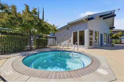 1370 Dustin Drive #8, Yuba City, CA 95993 - Photo 7