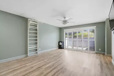 1370 Dustin Drive #8, Yuba City, CA 95993 - Photo 13