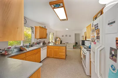 10520 Oak Springs Road, Penn Valley, CA 95946 - Photo 29