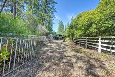 10520 Oak Springs Road, Penn Valley, CA 95946 - Photo 45