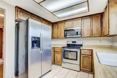 937 Claremont Court, Modesto, CA 95356 - Photo 5