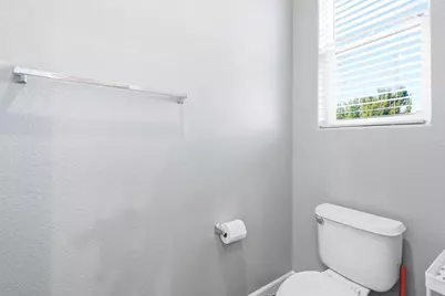 2875 Tourbrook Way, Sacramento, CA 95833 - Photo 23