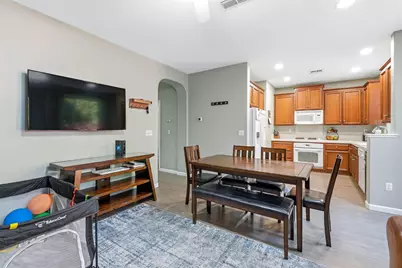 2875 Tourbrook Way, Sacramento, CA 95833 - Photo 7