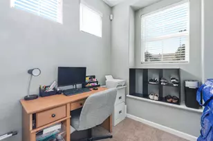 2875 Tourbrook Way, Sacramento, CA 95833 - Photo 29