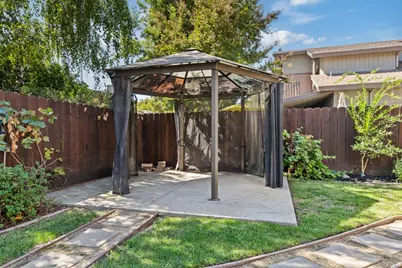 2104 Quebec Court, Modesto, CA 95356 - Photo 31