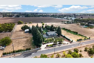 310 S Bern Avenue, Stockton, CA 95215 - Photo 89