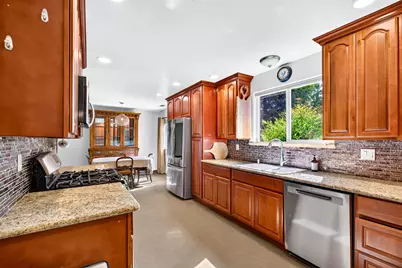 310 S Bern Avenue, Stockton, CA 95215 - Photo 67