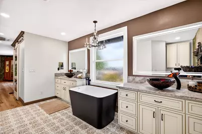 310 S Bern Avenue, Stockton, CA 95215 - Photo 39