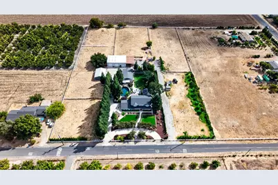 310 S Bern Avenue, Stockton, CA 95215 - Photo 91