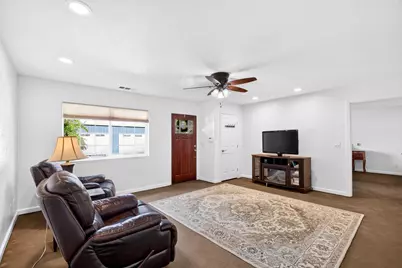 310 S Bern Avenue, Stockton, CA 95215 - Photo 63