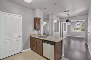 2887 Brighton Beach Way, Elk Grove, CA 95758 - Photo 15