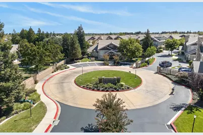 2887 Brighton Beach Way, Elk Grove, CA 95758 - Photo 31
