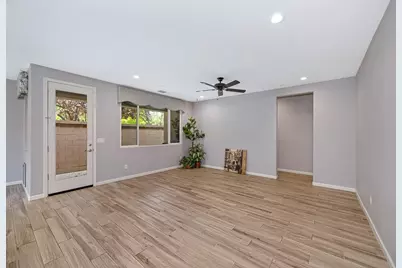 3881 Arco Del Paso Lane, Sacramento, CA 95834 - Photo 33