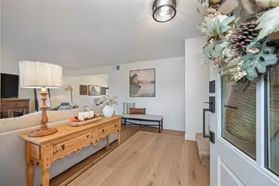 8208 Alba Court, Citrus Heights, CA 95610 - Photo 5