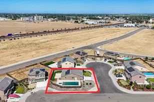 1985 Alma Ct, Chowchilla, CA 93610 - Photo 35