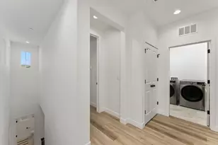 2352 Bronze Star Way, Sacramento, CA 95818 - Photo 25