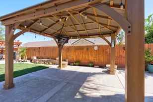530 Castlerock Ct, Los Banos, CA 93635 - Photo 9
