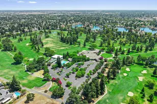 9201 Laguna Lake Way, Elk Grove, CA 95758 - Photo 9