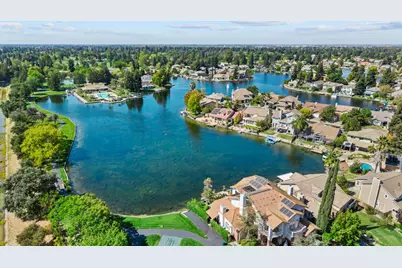 9201 Laguna Lake Way, Elk Grove, CA 95758 - Photo 71