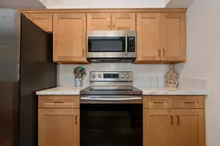 4790 American River Dr, Carmichael, CA 95608 - Photo 11