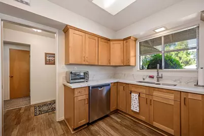 4790 American River Drive, Carmichael, CA 95608 - Photo 9