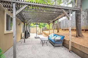 1462 Love Way, Auburn, CA 95603 - Photo 43