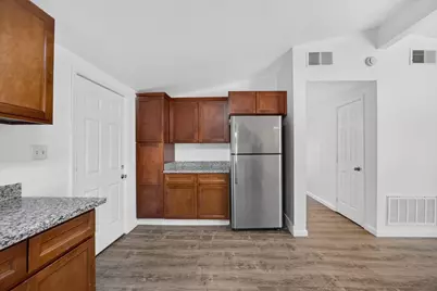 5744 39th Street, Sacramento, CA 95824 - Photo 9