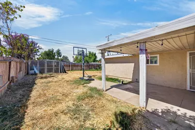 5744 39th Street, Sacramento, CA 95824 - Photo 19