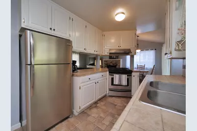 23276 Cypress Point Drive, Ripon, CA 95366 - Photo 17