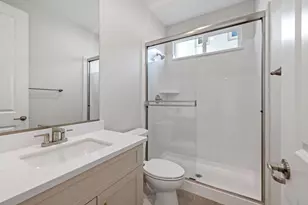727 E Chelsea St, Lodi, CA 95242 - Photo 11