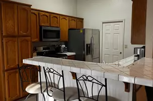 8928 Hollowstone Way, Sacramento, CA 95828 - Photo 7
