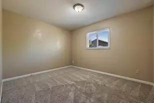 2905 Debbie Ln, Modesto, CA 95350 - Photo 29