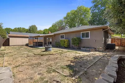2905 Debbie Lane, Modesto, CA 95350 - Photo 33