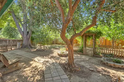 10166 La Gloria Way, Rancho Cordova, CA 95670 - Photo 49