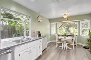 11374 New England Pl, Gold River, CA 95670 - Photo 15