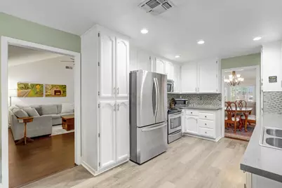 11374 New England Place, Gold River, CA 95670 - Photo 13